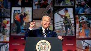 Los republicanos atacan a Biden con un vídeo de IA que imagina que pasaría si gana