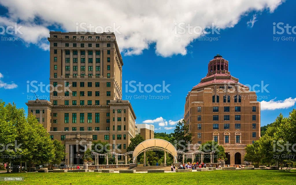 Qe comisionad ma tz’0k kyjuno jun tq’ma te Buncombe 2043.