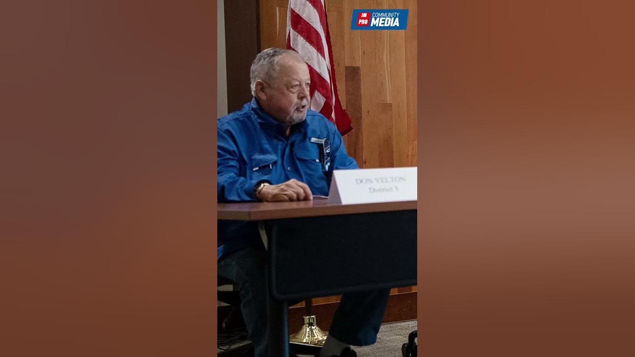 Jax kylaq’b’an comisionad jun pwaq tun kyaq’nan Alex qe k’xb’el iqel xjal